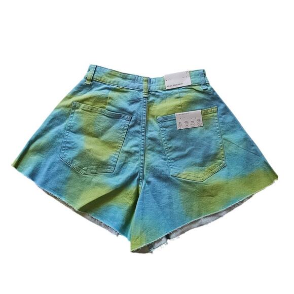 WeWoreWhat Flare Bell Shorts Size 25  Tie Dye NWT - Picture 3 of 8